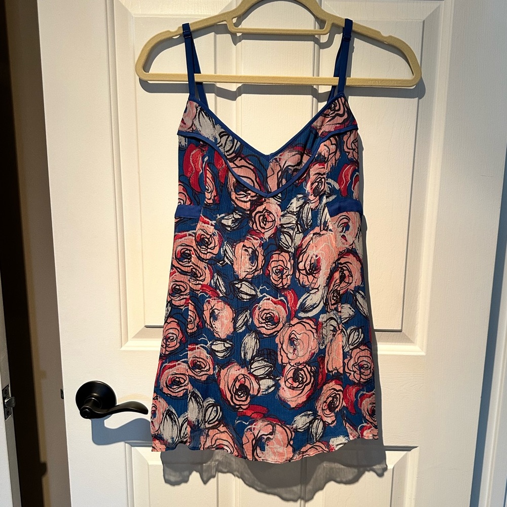 INC International Concepts Silk Floral Tank Top. Size 10